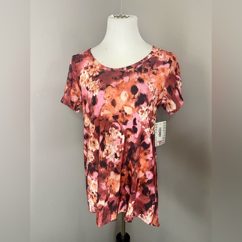 LuLaRoe Classic T Shirt Abstract Watercolor Pink Orange Short Sleeve